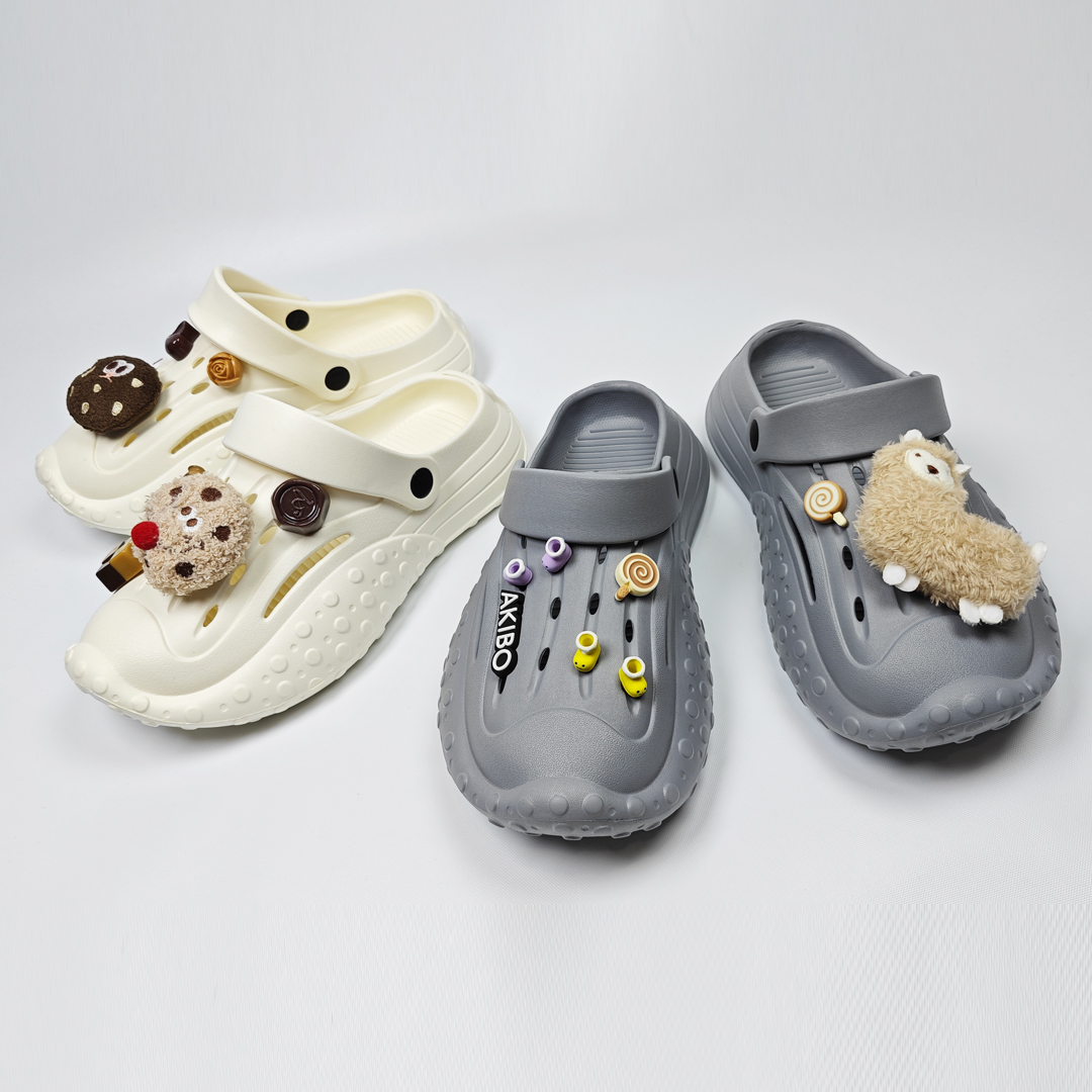 AKIBO戶外機能洞洞鞋