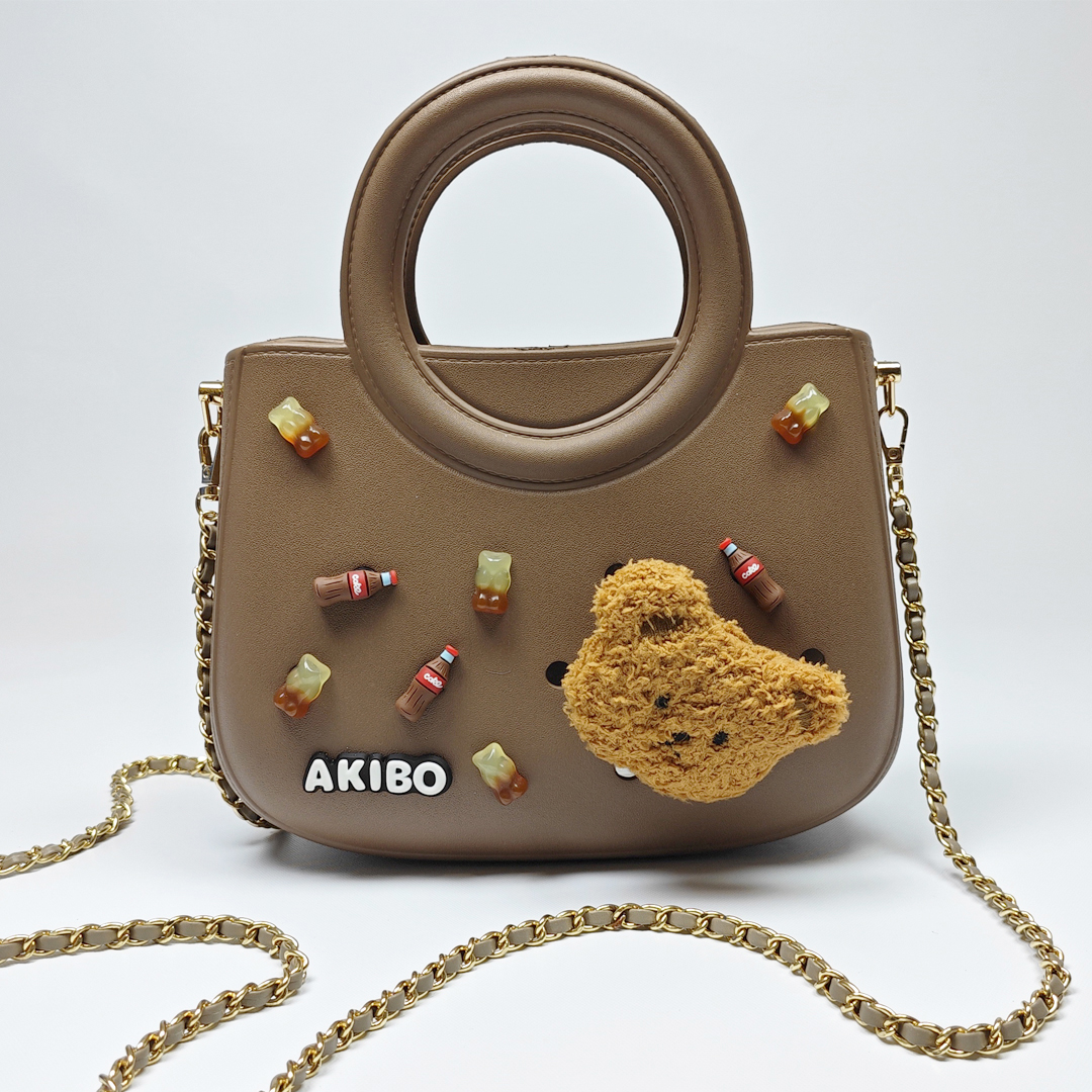 AKIBO滿月包-焦糖咖/魅力鍊條背帶(肩背手提洞洞包。中性款、輕量、防水)