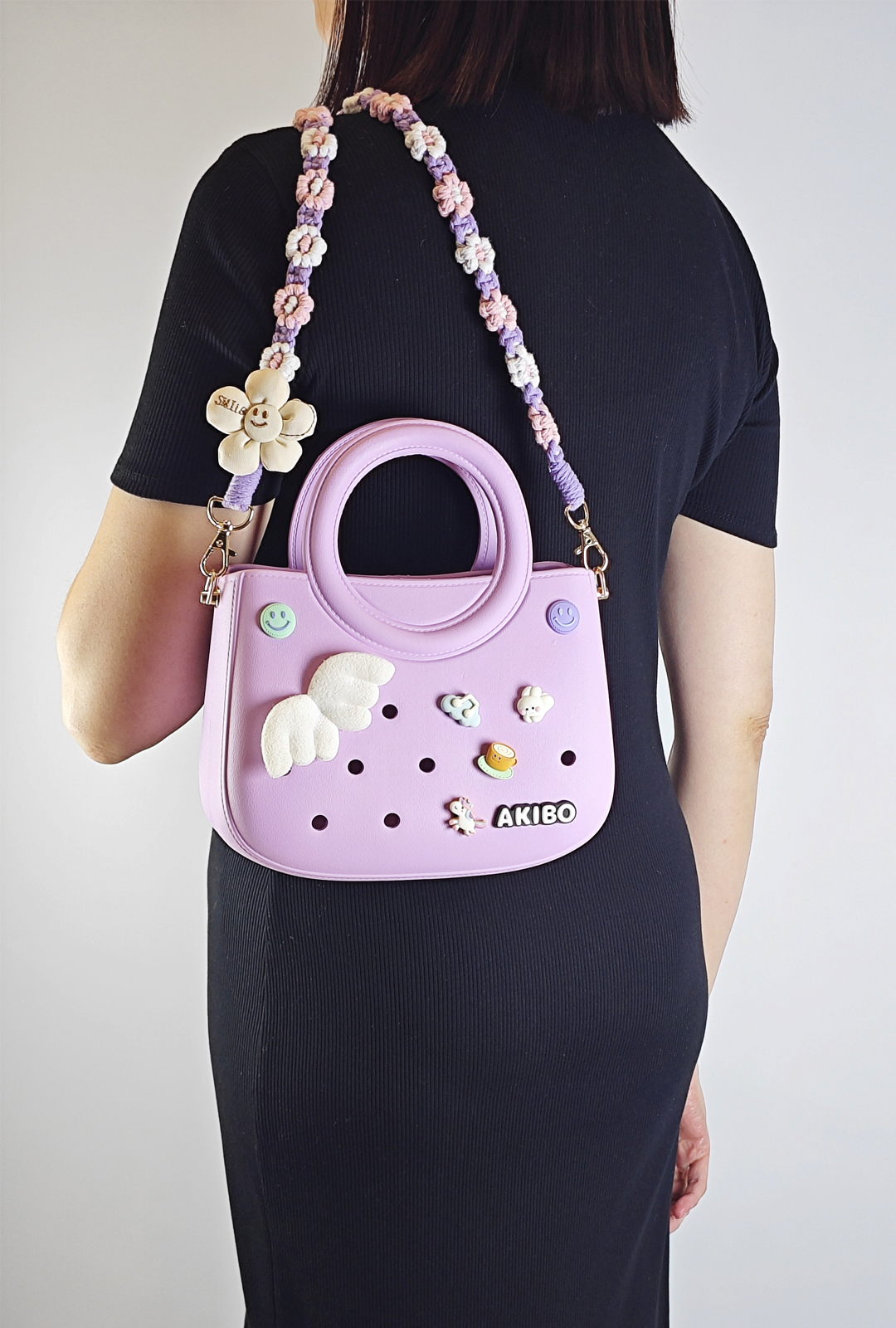 AKIBO滿月包-薰衣紫/手工編織花朵背帶 (肩背手提洞洞包。中性款、輕量、防水)