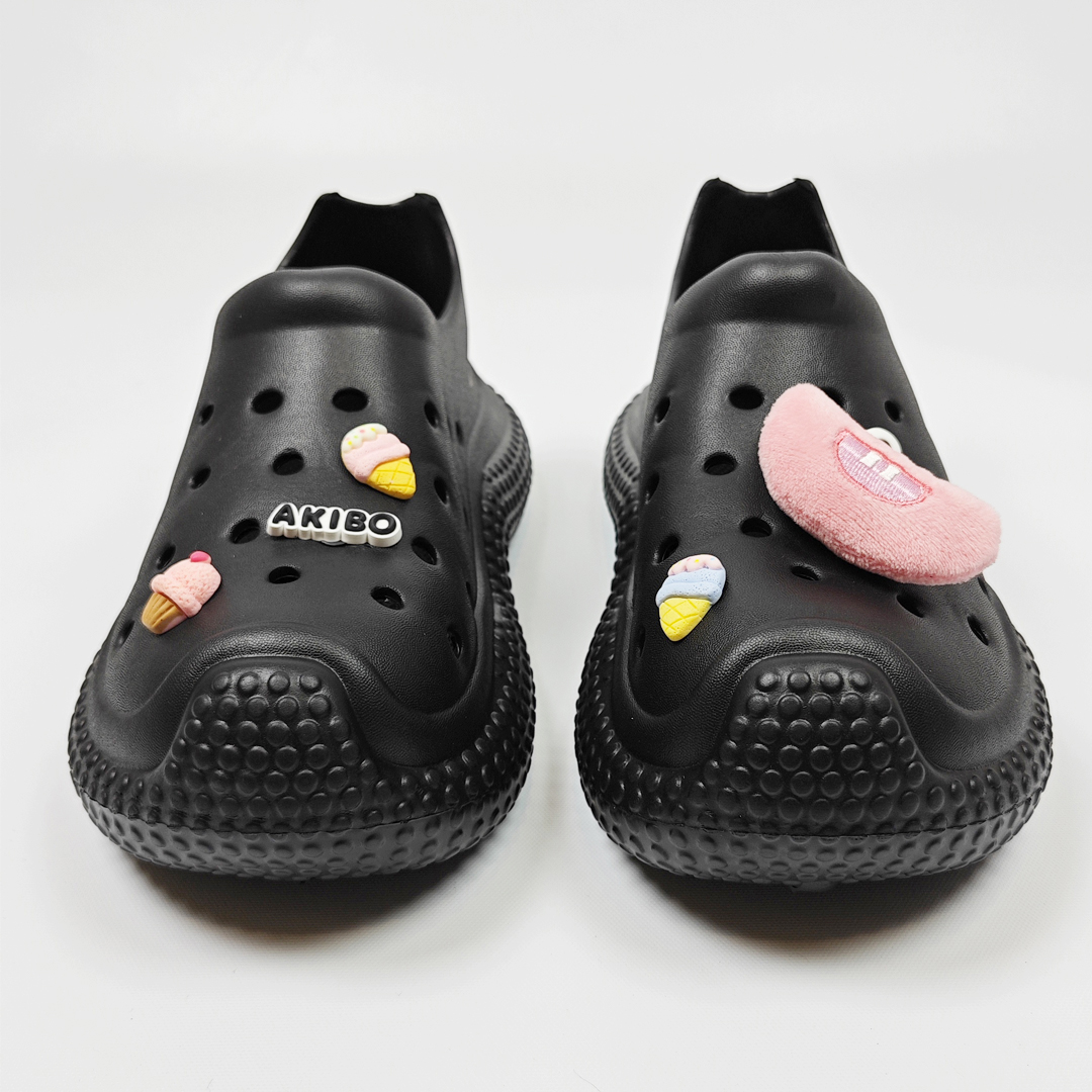 IMG_20240917_125151.jpg AKIBO可樂軟糖款洞洞鞋扣 (九件組)