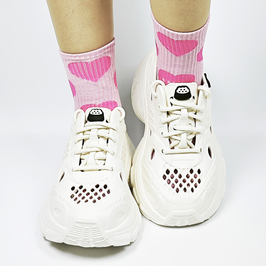 AKIBO輕量透氣老爹鞋-牛奶白(女款、6公分厚底增高、一體成型、輕量、耐走、防水)