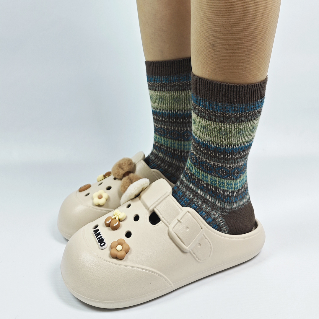 AKIBO布丁洞洞鞋-奶油白(中性款、雲朵感、輕量、耐走、防水) 