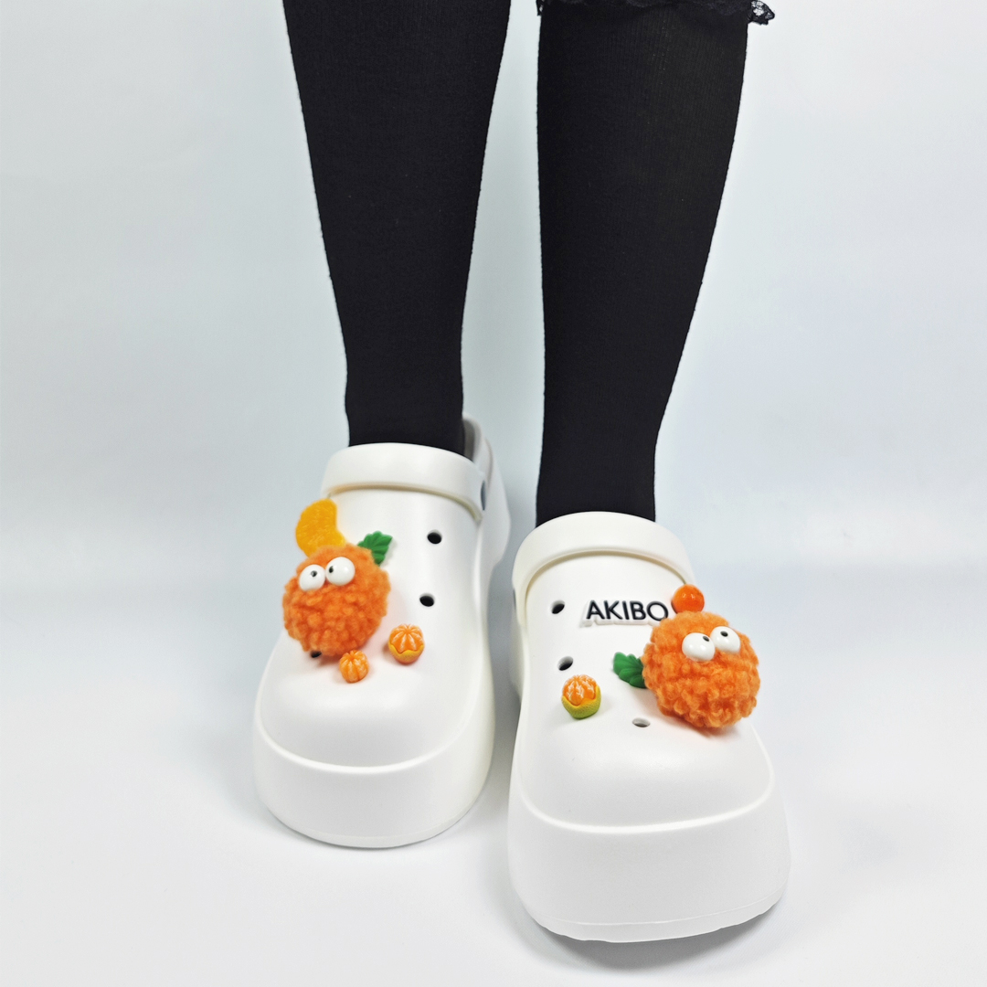 AKIBO極簡厚底洞洞鞋-牛奶白(中性款、耐走、兩穿、防水)