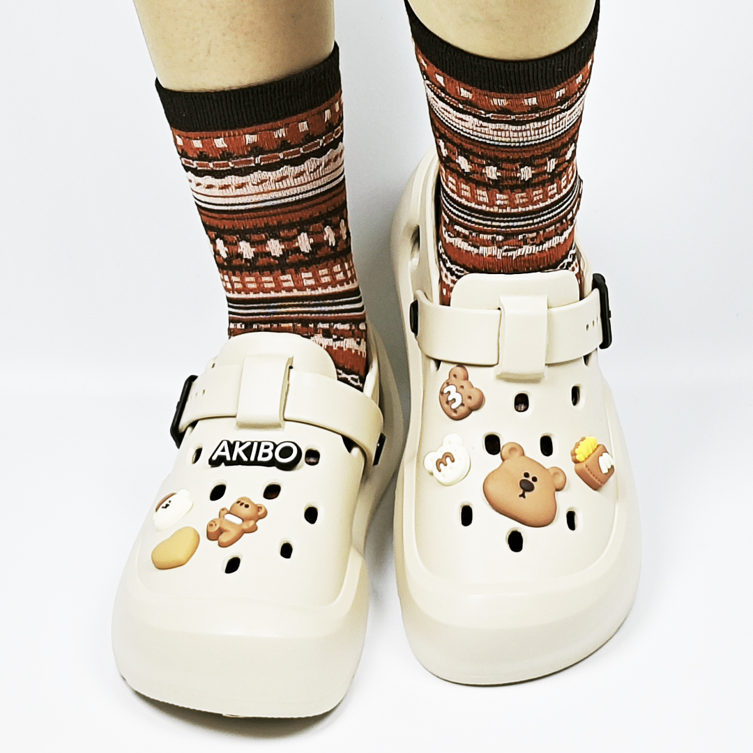 AKIBO全方位機能洞洞鞋-奶油白(中性款、雲朵感、輕量、防水)