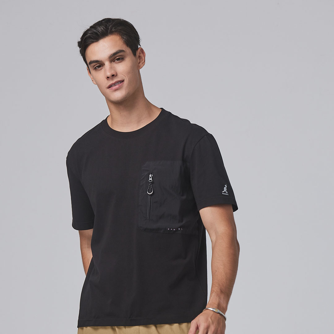 KANGOL中性寬版口袋T-黑