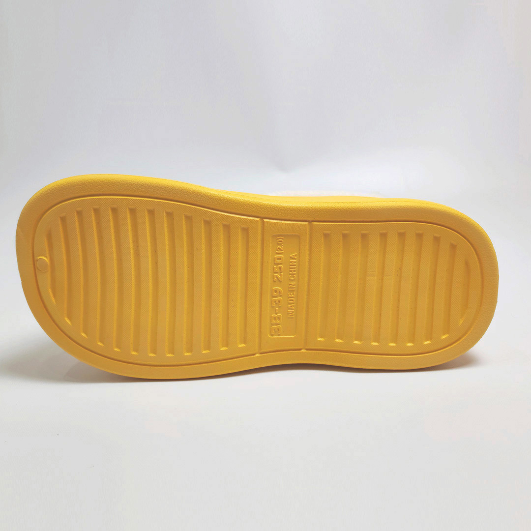 AKIBO毛毛洞洞短靴-陽光黃(4公分厚底增高、雲朵感、輕量、保暖)