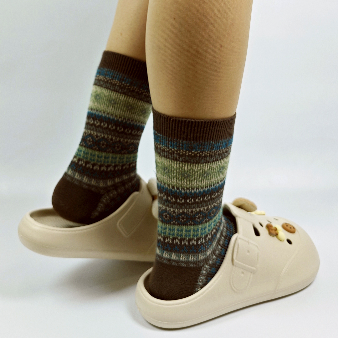 AKIBO布丁洞洞鞋-奶油白(中性款、雲朵感、輕量、耐走、防水) 