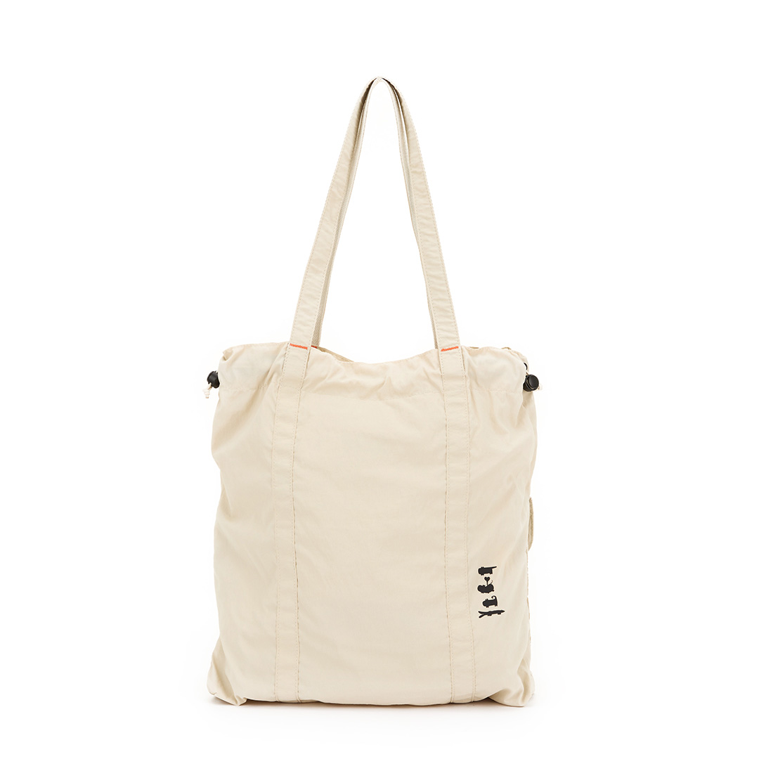 Angelia&Pets輕撥水側肩包-淺卡其