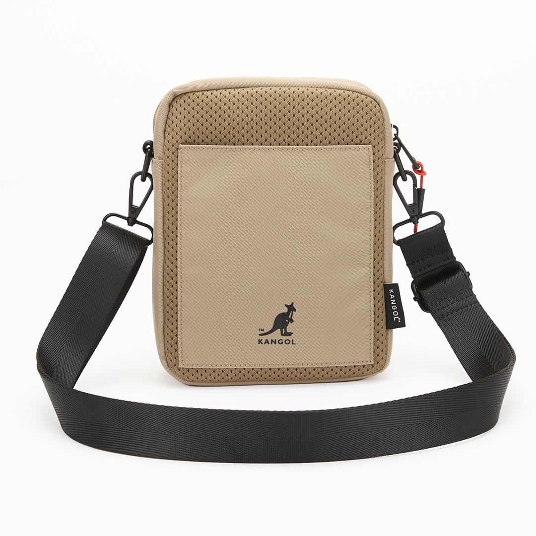 KANGOL袋鼠側背尼龍相機包-卡