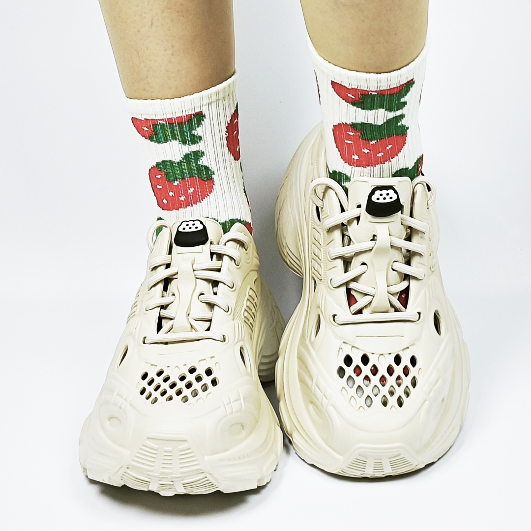 AKIBO輕量透氣老爹鞋-奶油白(女款、6公分厚底增高、一體成型、輕量、耐走、防水)