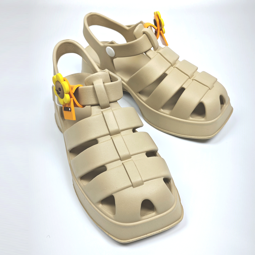 AKIBO輕量羅馬鞋-卡其(女款、雲朵感、輕量、兩穿、防水)