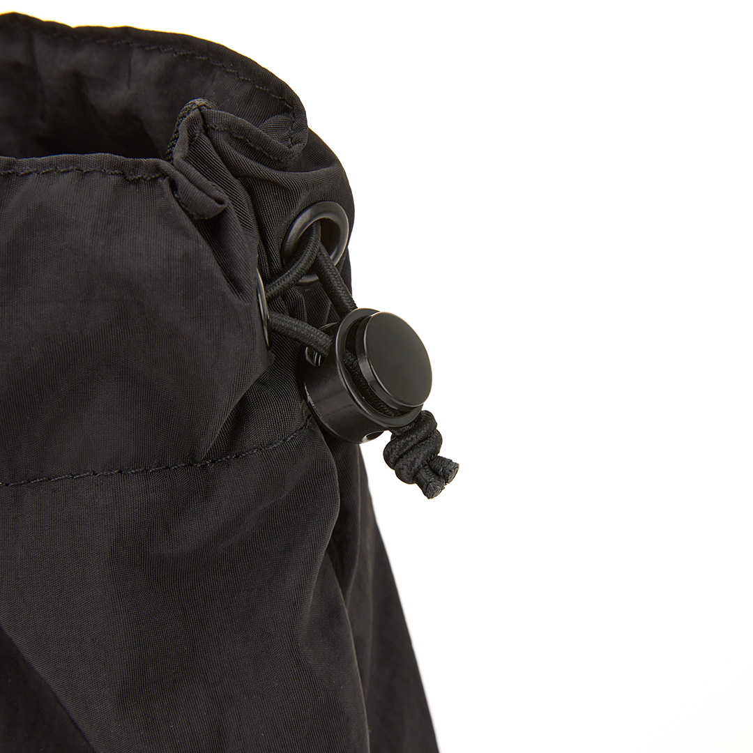 Angelia&Pets輕撥水側肩包-黑