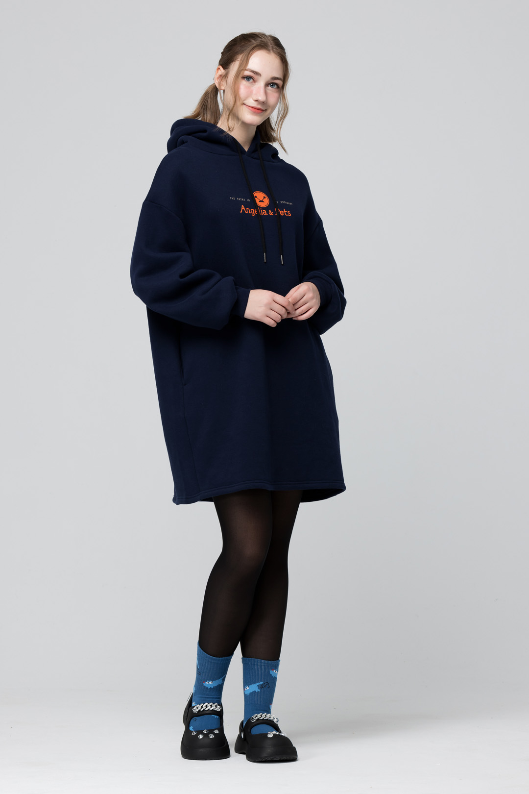 Angelia&Pets緹花滿版襪-藍