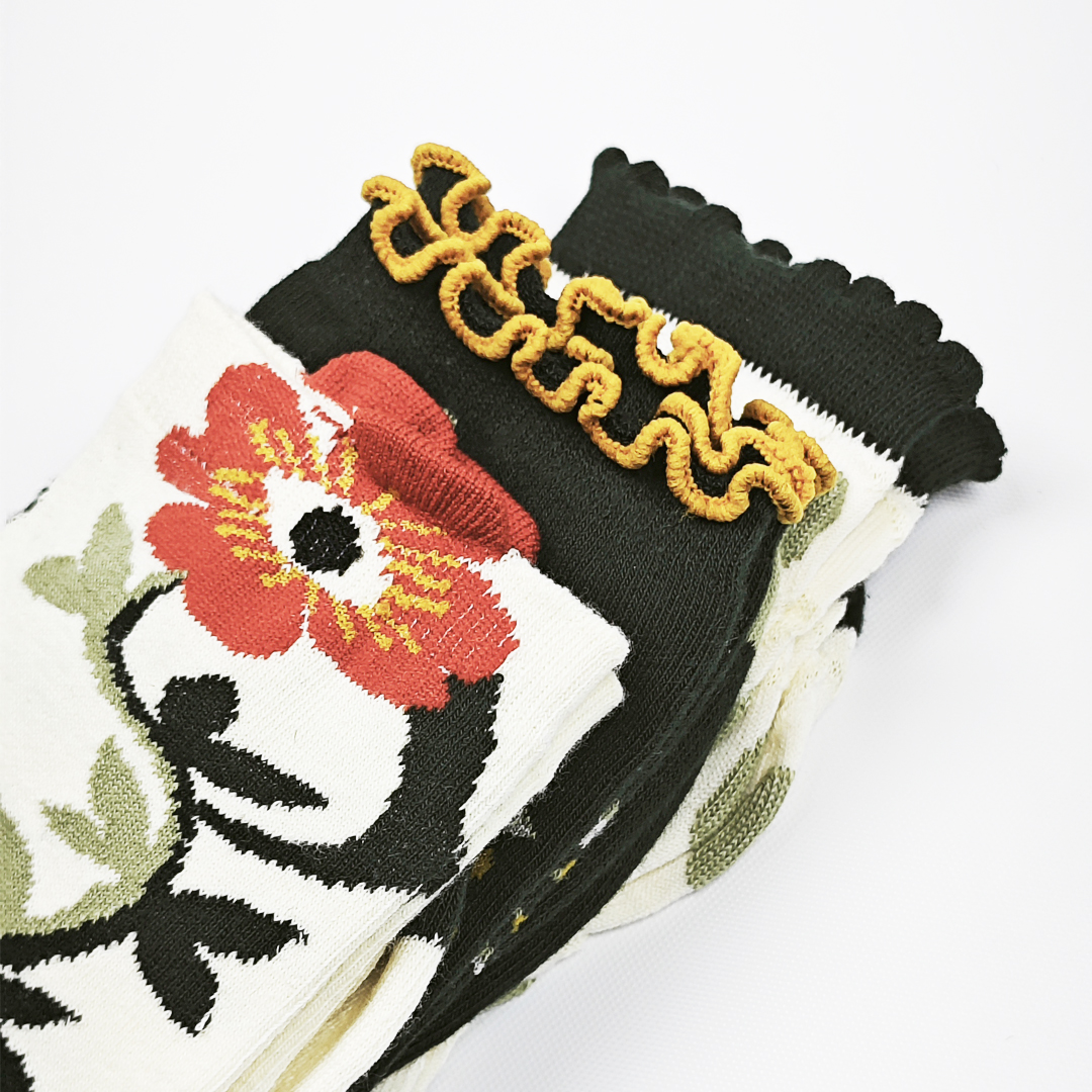 AKIBO森系春木花語中筒襪(三件組)-女款