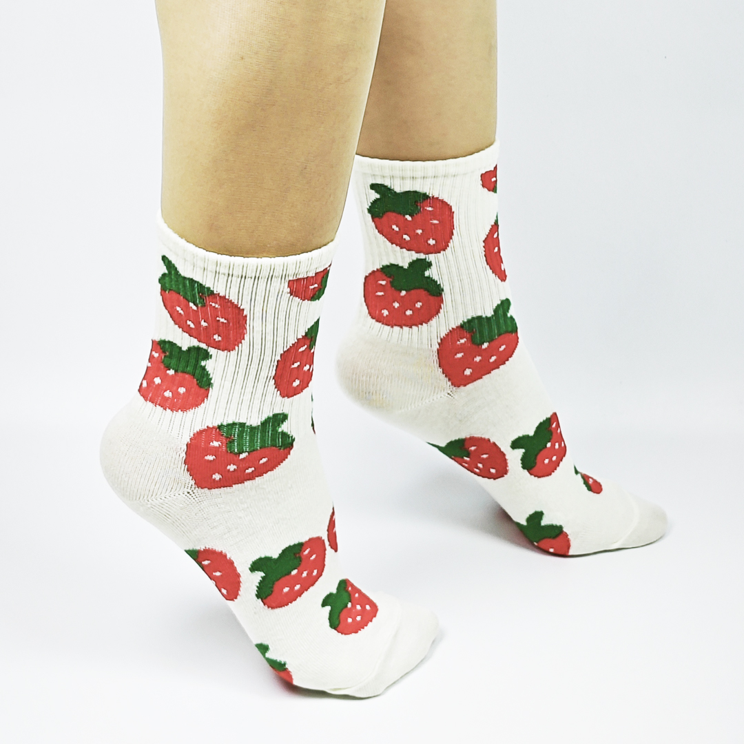 AKIBO粉漾甜心樂園中筒襪(三件組)