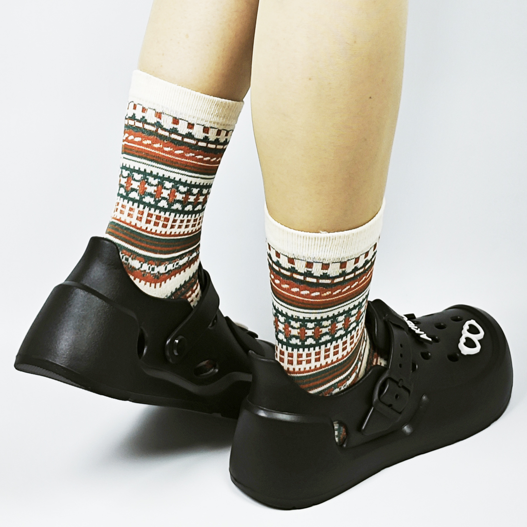 AKIBO全方位機能洞洞鞋-經典黑(中性款、雲朵感、輕量、防水)