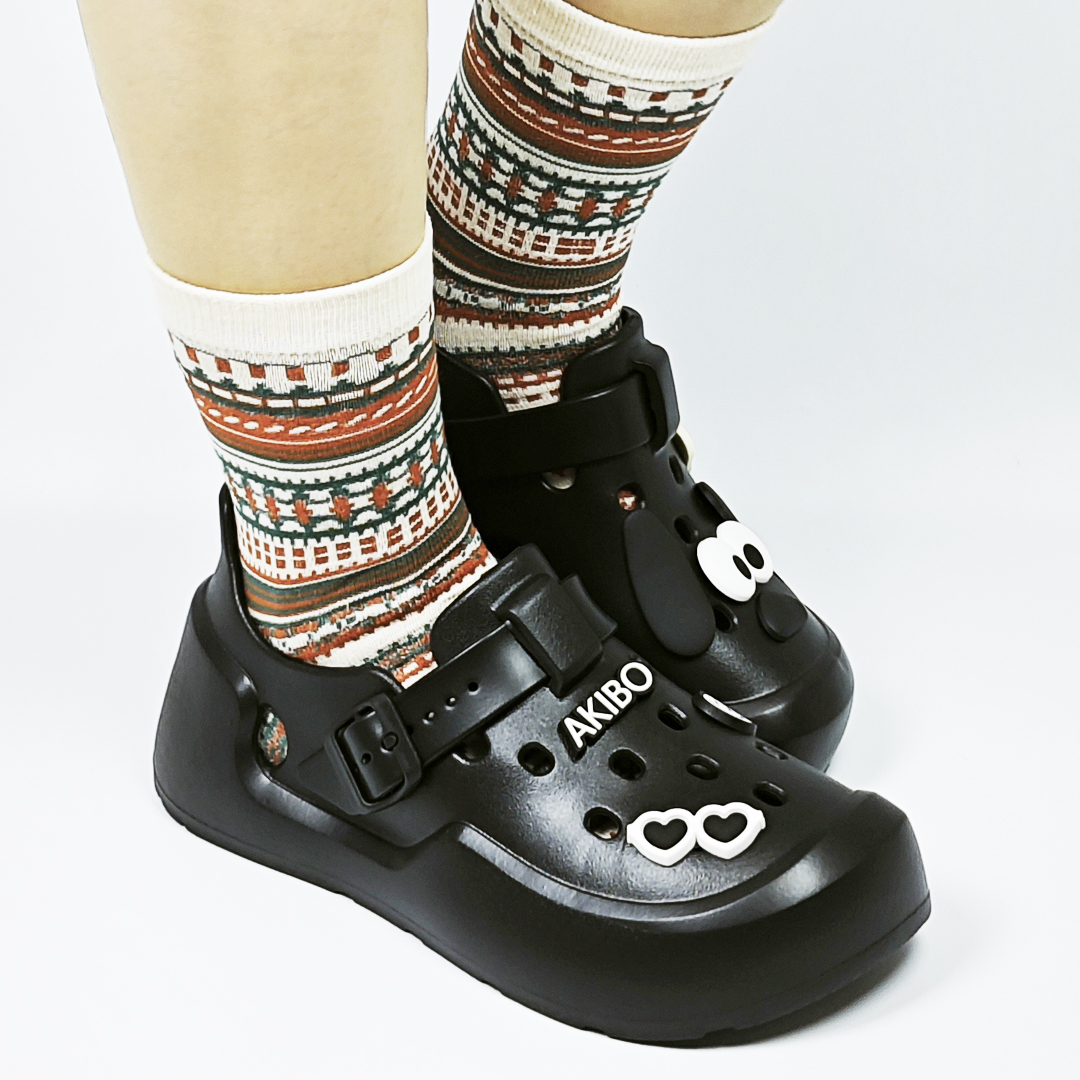 AKIBO全方位機能洞洞鞋-經典黑(中性款、雲朵感、輕量、防水)