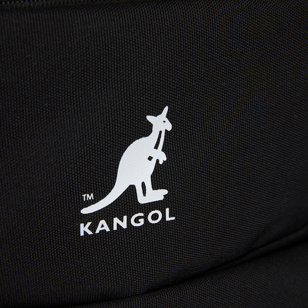 KANGOL袋鼠基本後背包-黑