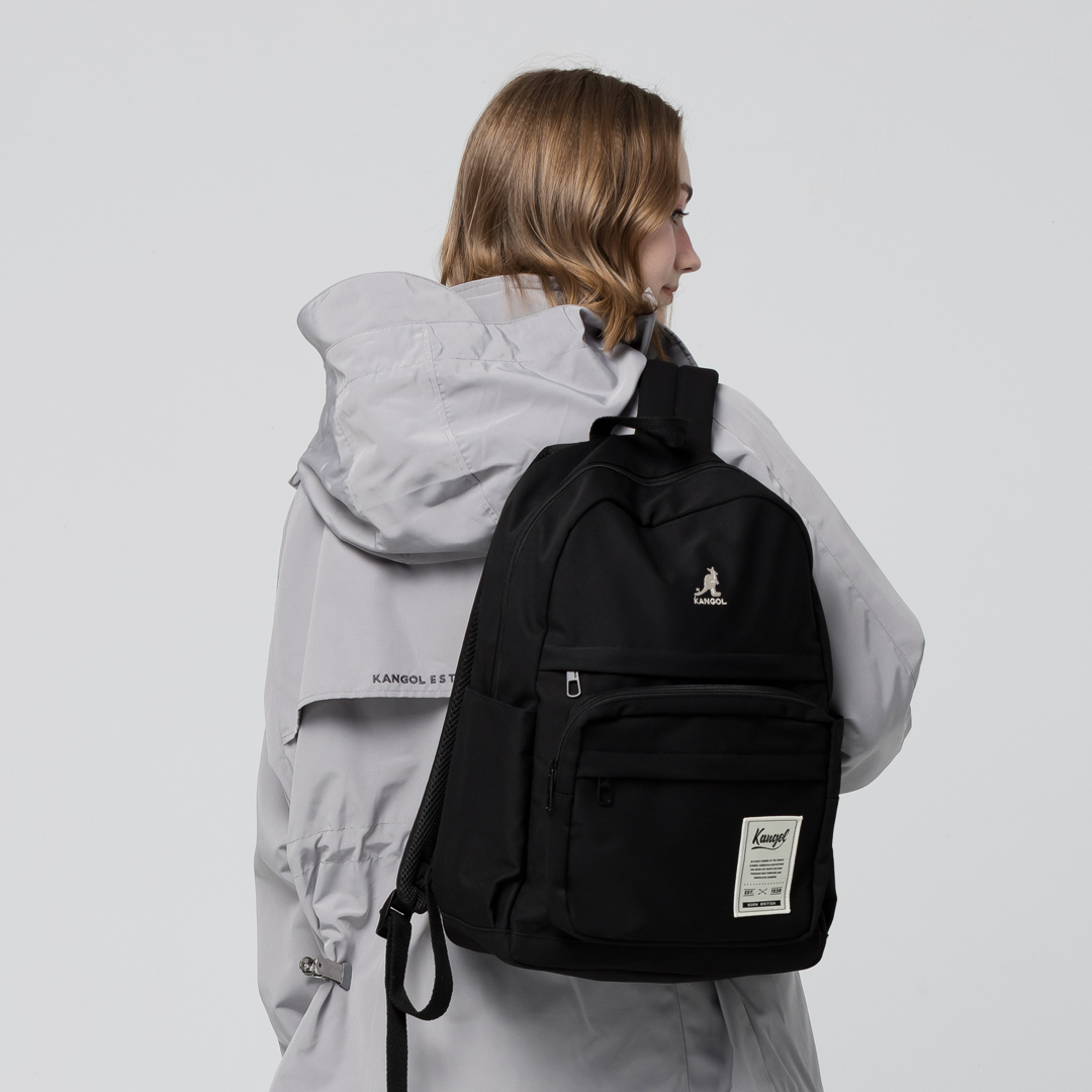 KANGOL袋鼠基本後背包-黑