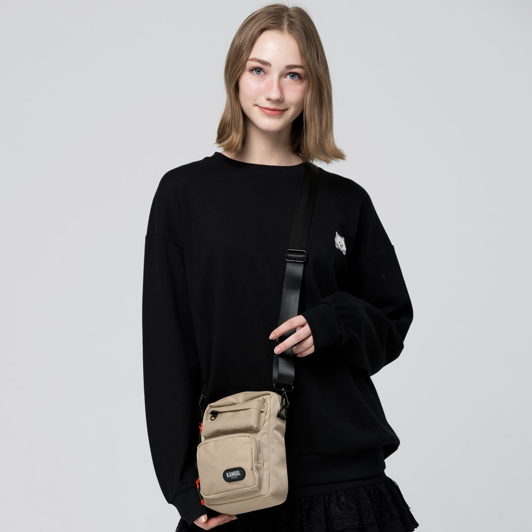 KANGOL袋鼠側背尼龍相機包-卡