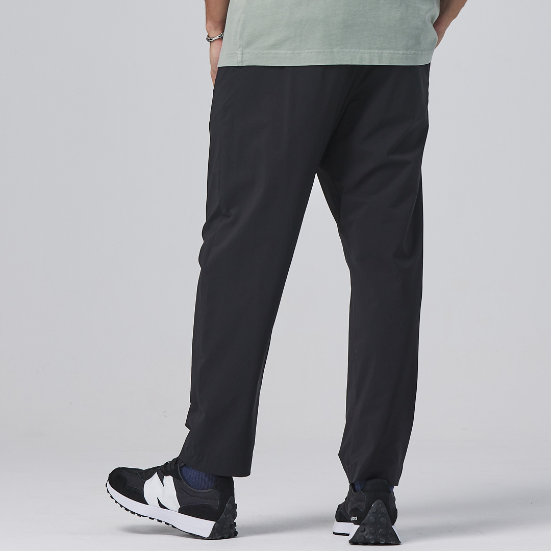 KANGOL袋鼠涼感高彈休閒長褲-黑