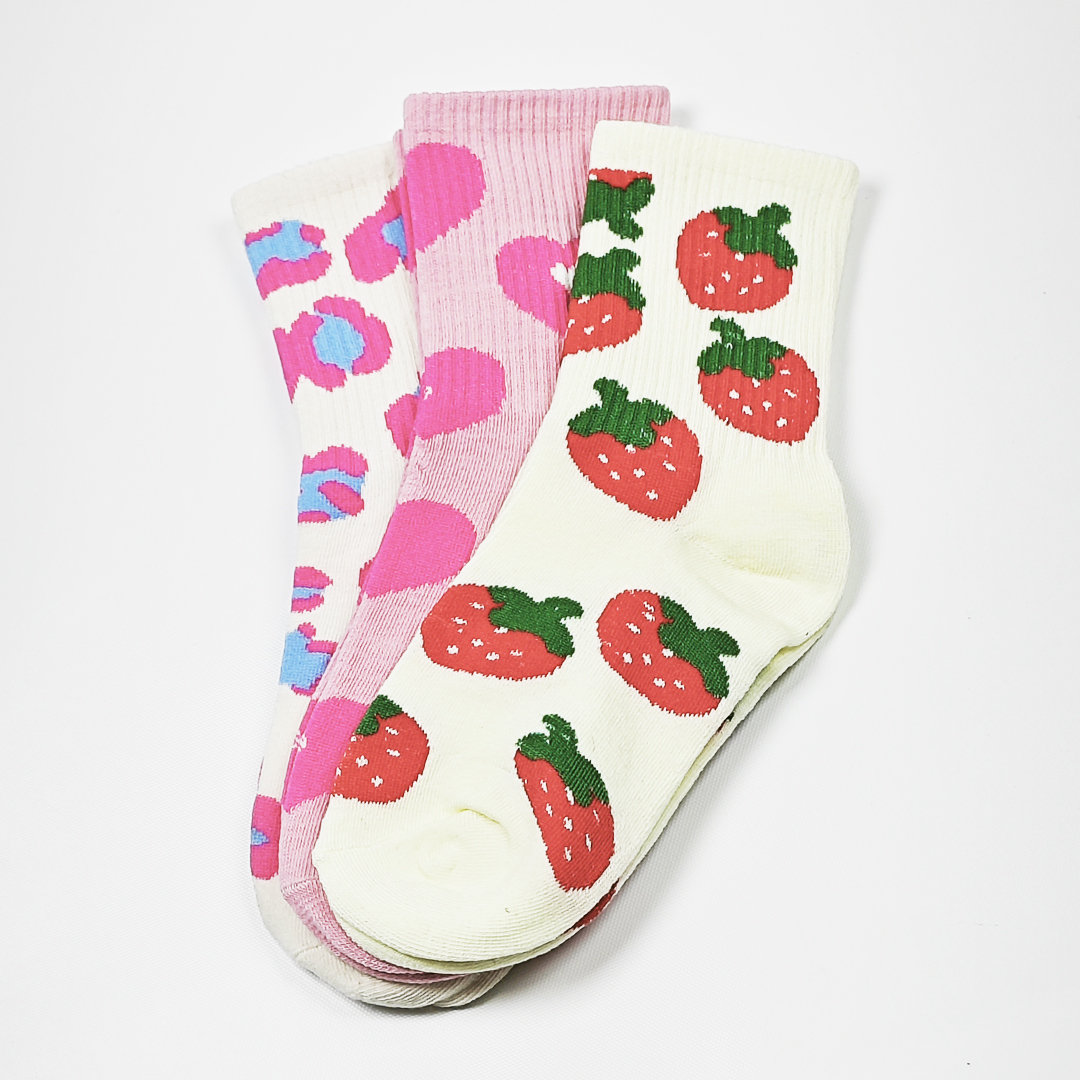 AKIBO粉漾甜心樂園中筒襪(三件組)