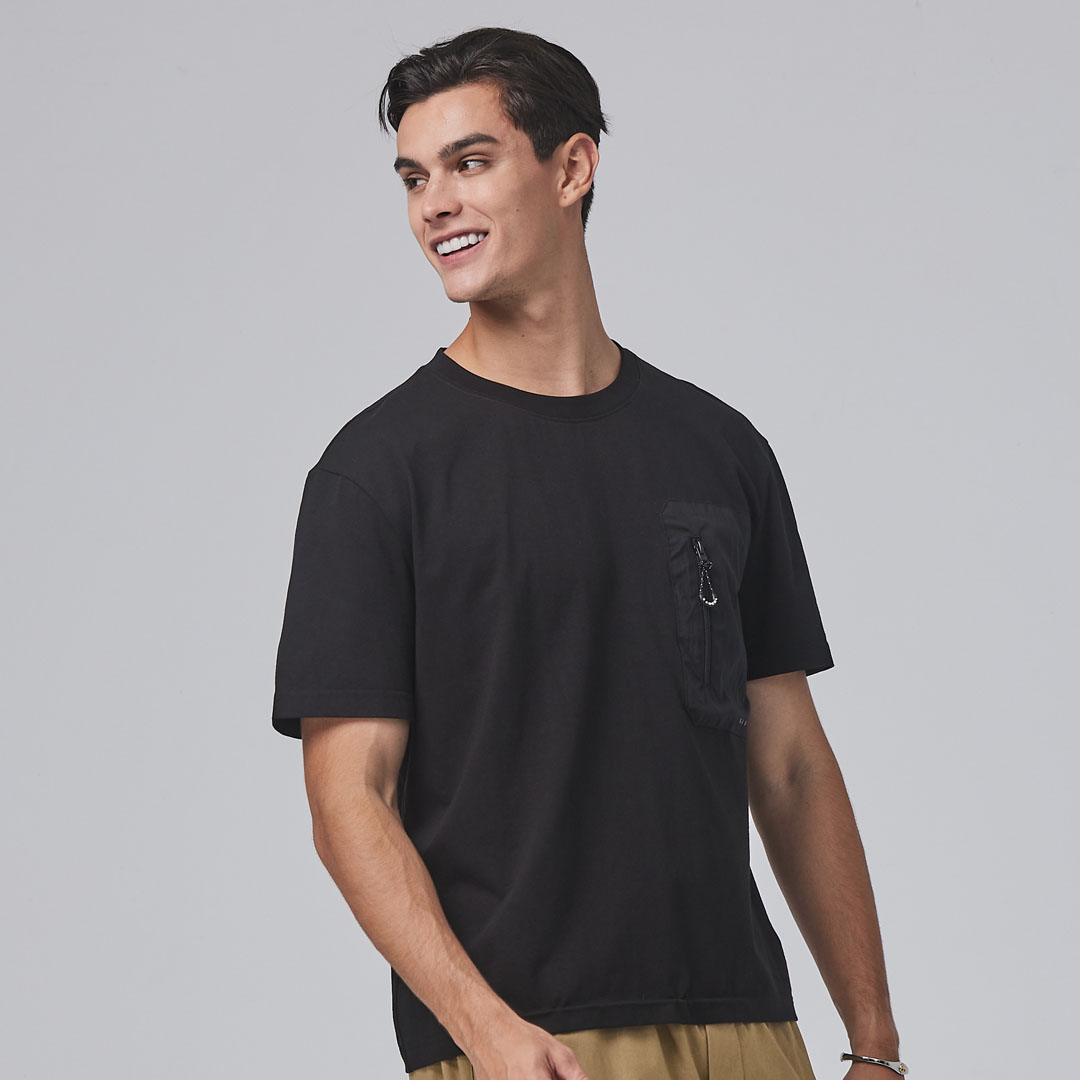 KANGOL中性寬版口袋T-黑