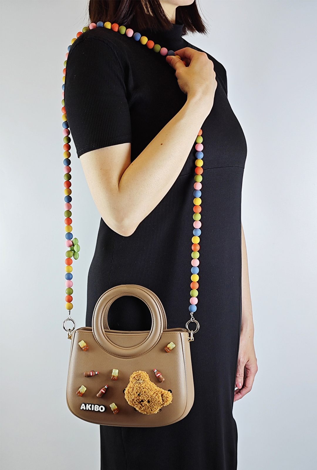 AKIBO滿月包-焦糖咖/童趣彩珠背帶(肩背手提洞洞包。中性款、輕量、防水)