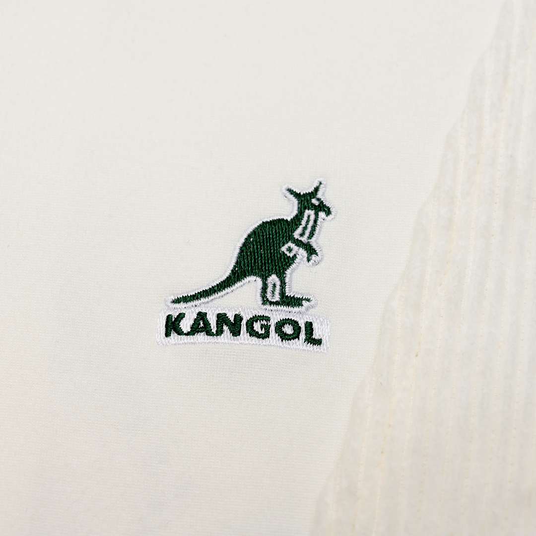 KANGOL袋鼠小Logo女款半開襟上衣-白