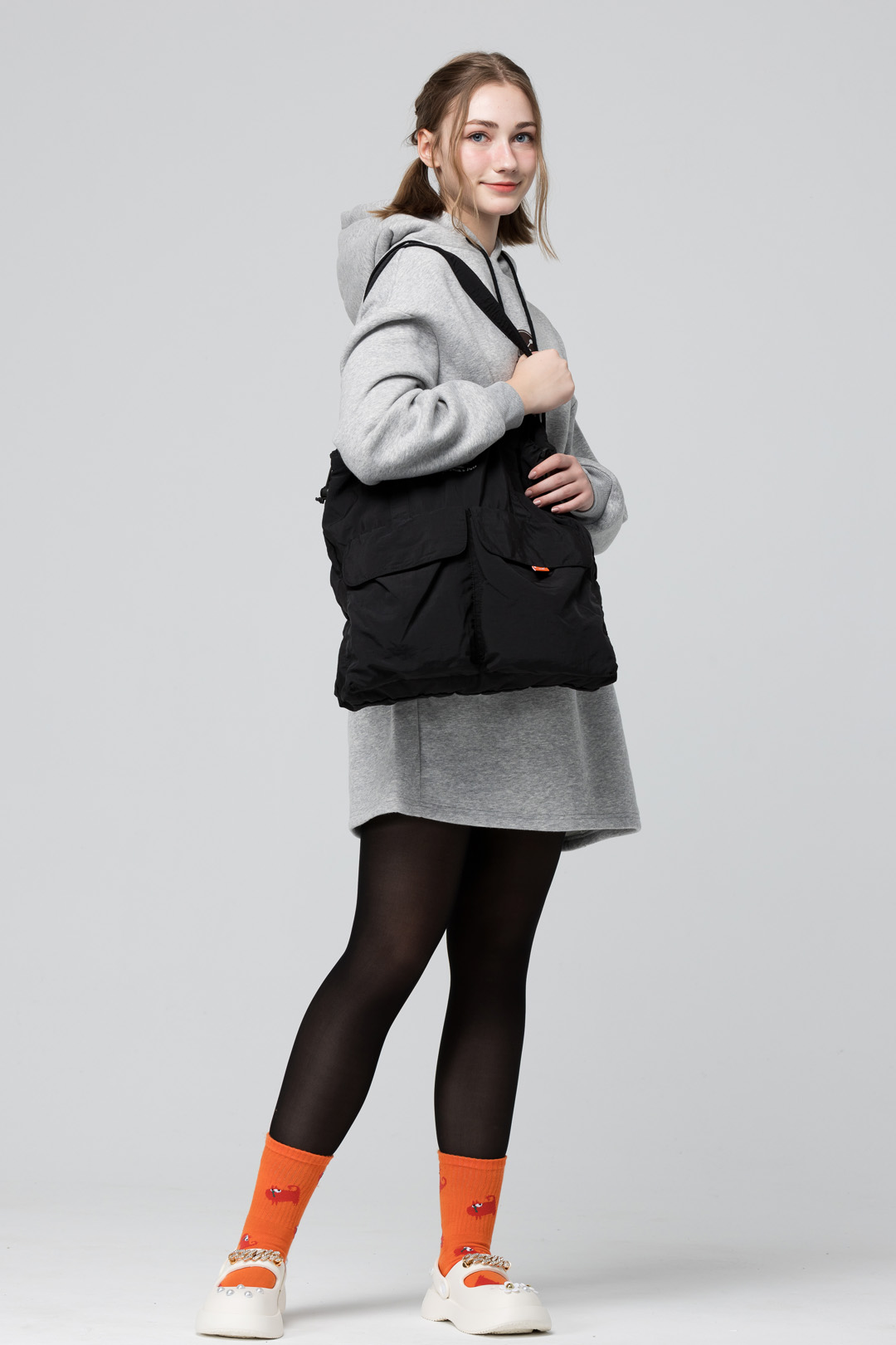 Angelia&Pets輕撥水側肩包-黑