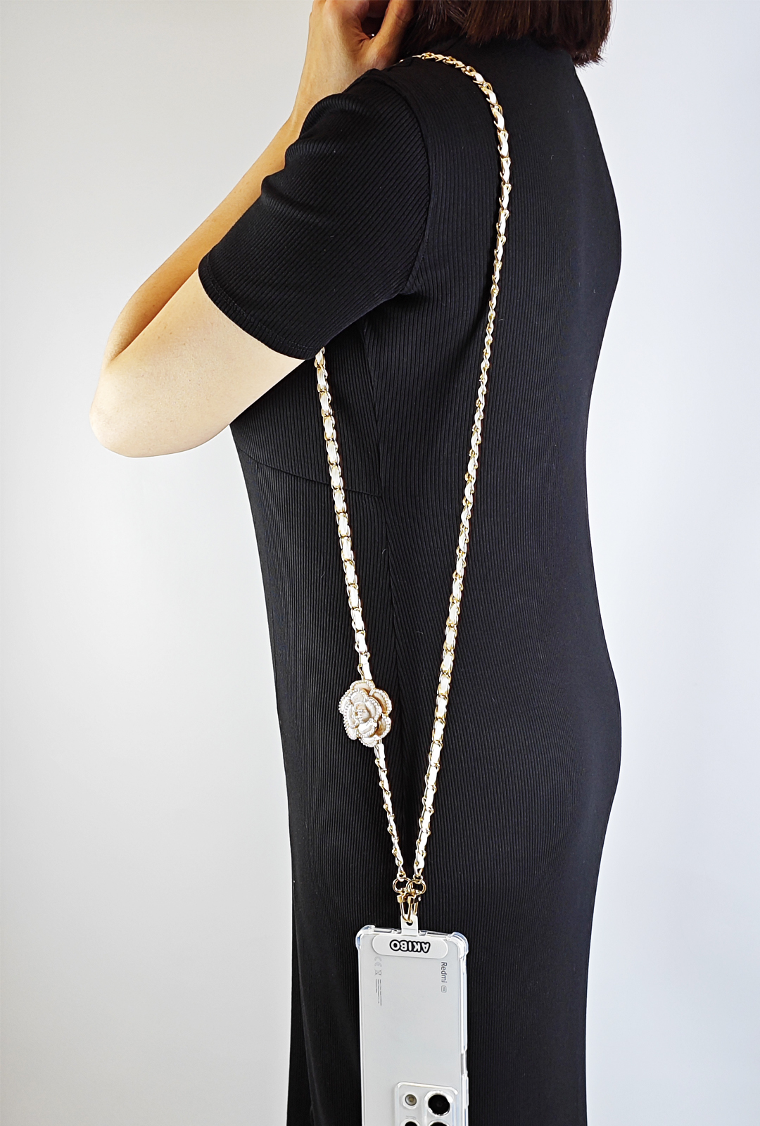 AKIBO皮革花漾包包手機掛繩-牛奶白