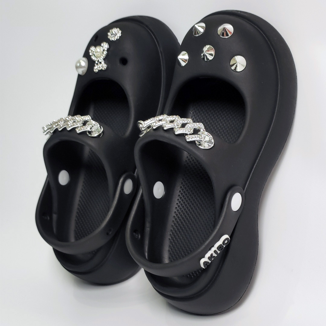 AKIBO龐克搖滾款洞洞鞋扣 (十件組),新品上架 AKIBO龐克搖滾款洞洞鞋扣 (十件組),新品上架