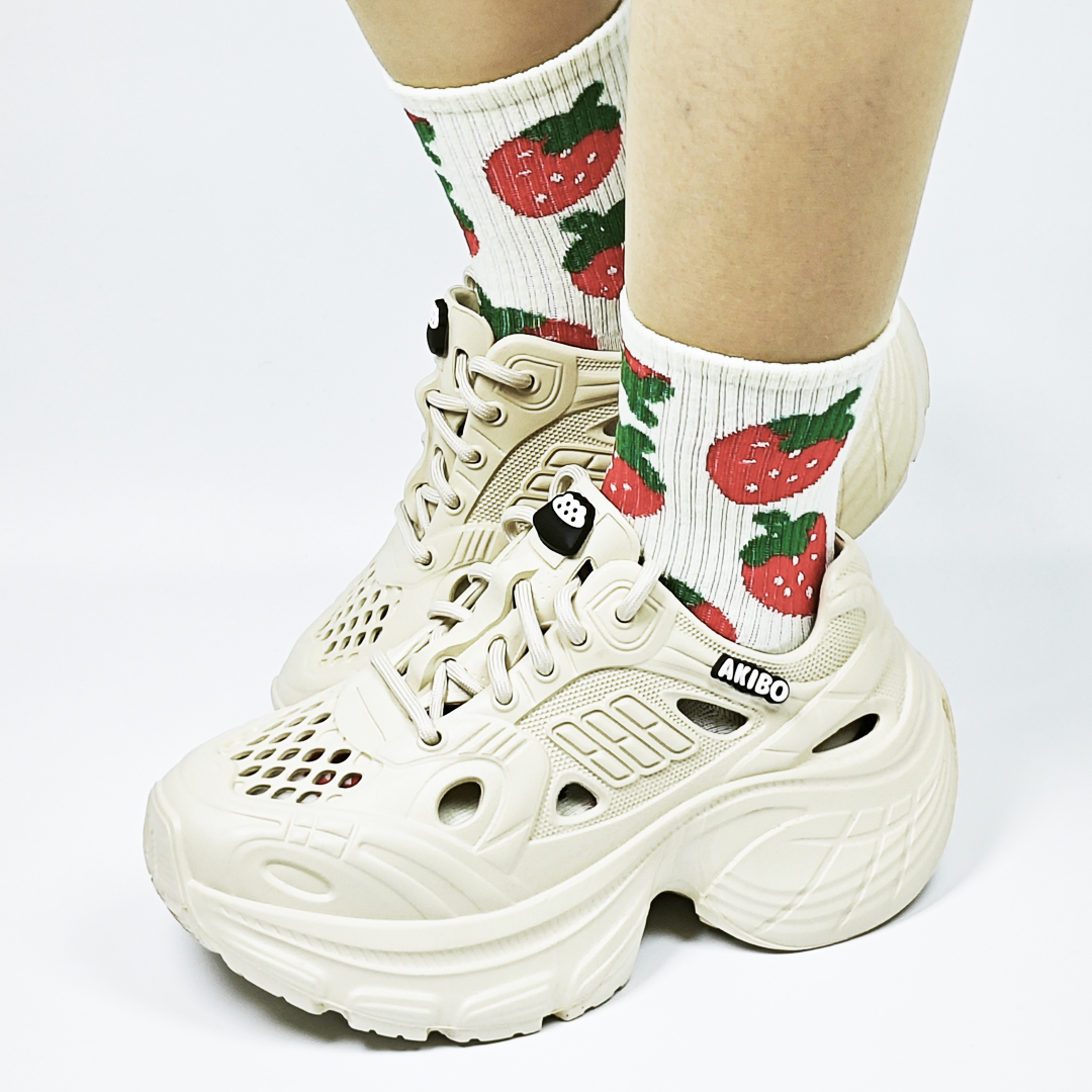 AKIBO輕量透氣老爹鞋-奶油白(女款、6公分厚底增高、一體成型、輕量、耐走、防水)
