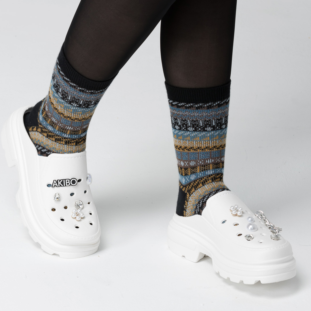 AKIBO珍珠愛心款洞洞鞋扣 (十件組) AKIBO珍珠愛心款洞洞鞋扣 (十件組)