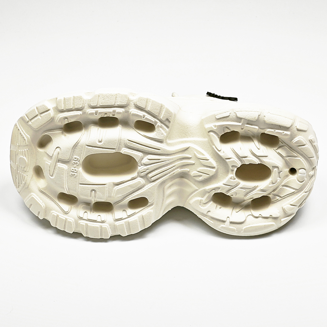 AKIBO輕量透氣老爹鞋-牛奶白(女款、6公分厚底增高、一體成型、輕量、耐走、防水)