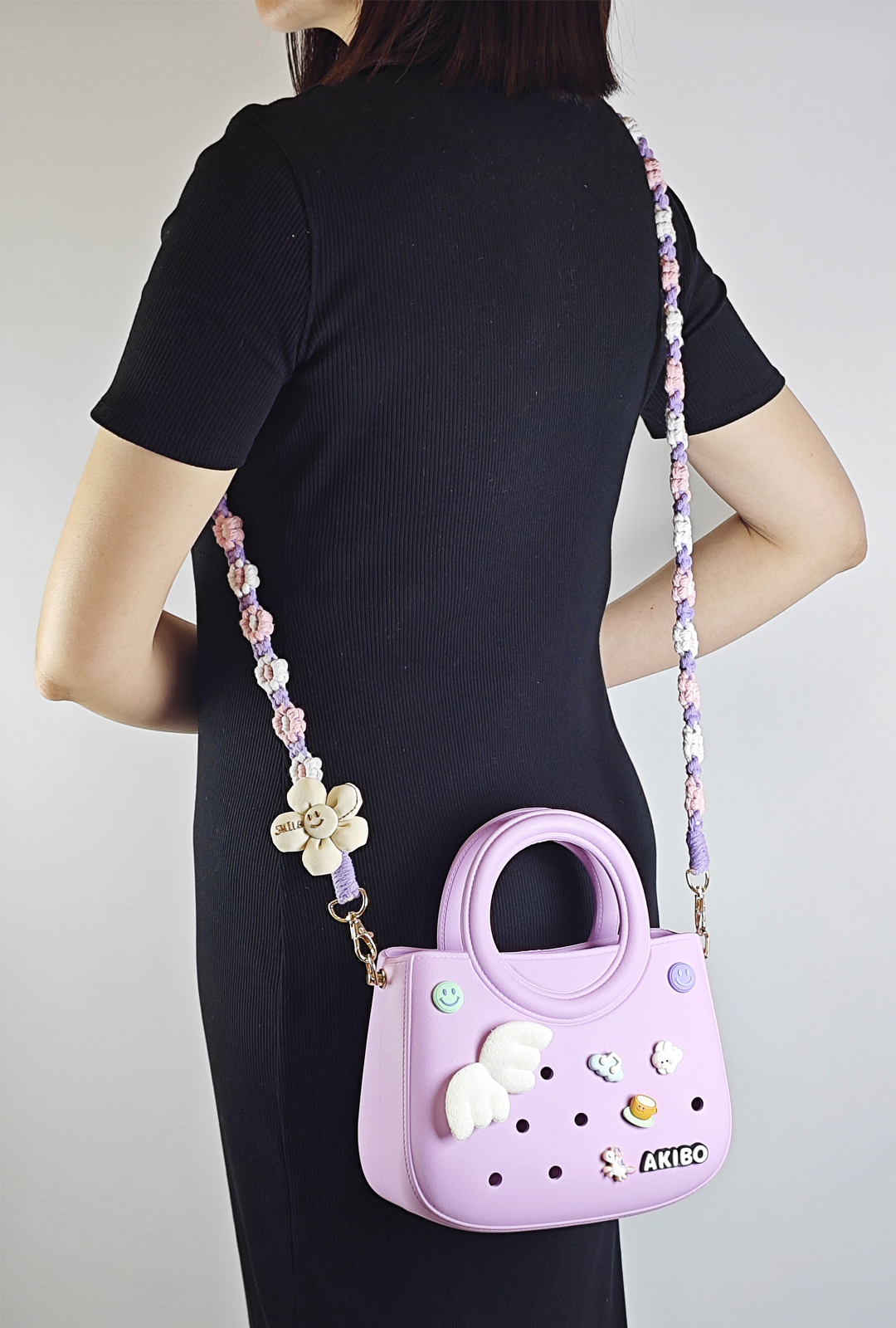 AKIBO滿月包-薰衣紫/手工編織花朵背帶 (肩背手提洞洞包。中性款、輕量、防水)