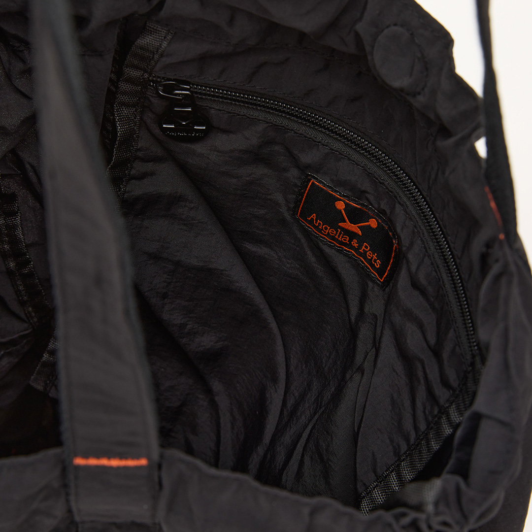 Angelia&Pets輕撥水水餃包-黑