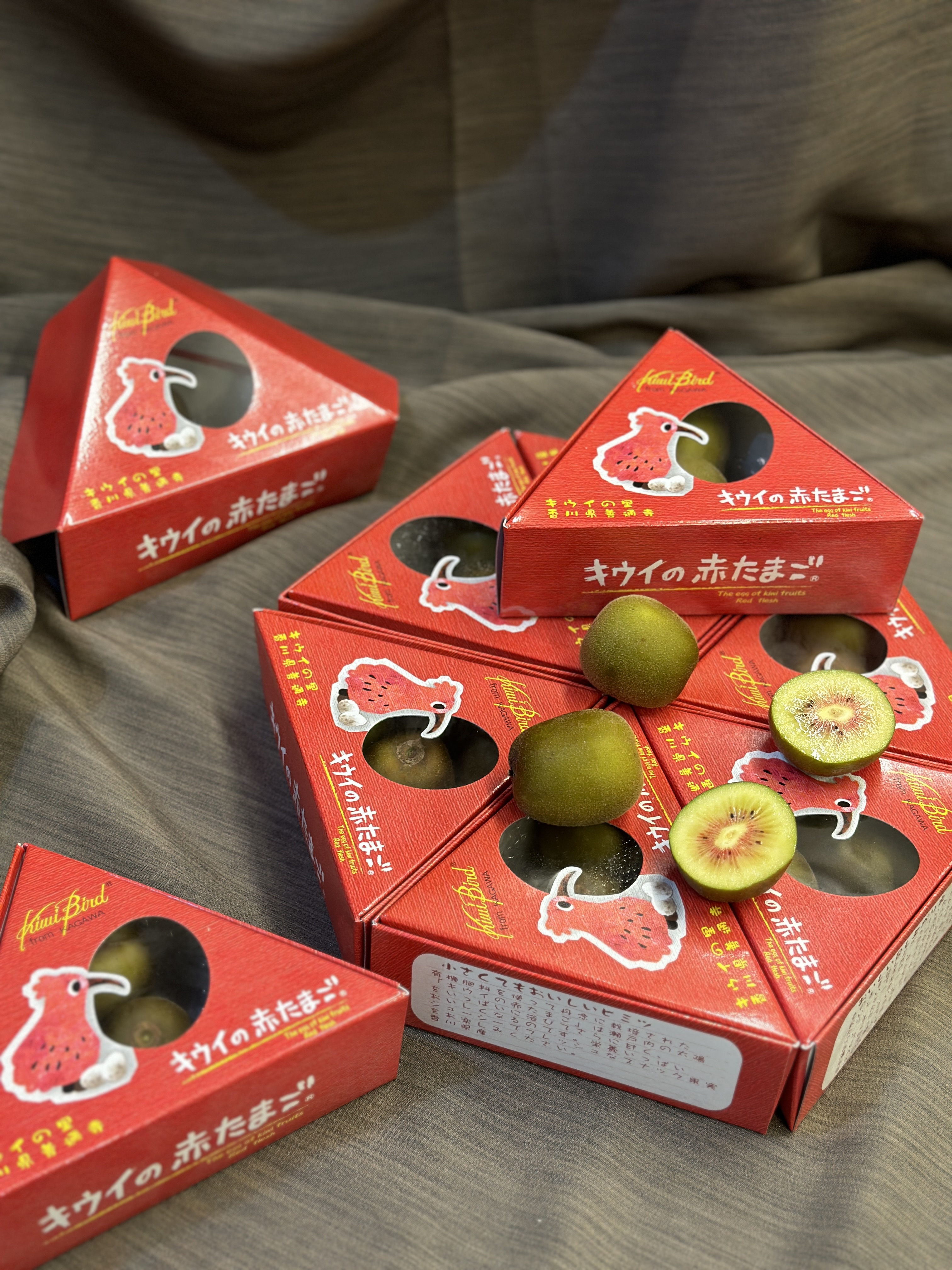 日本香川彩虹奇異果 日本香川彩虹奇異果