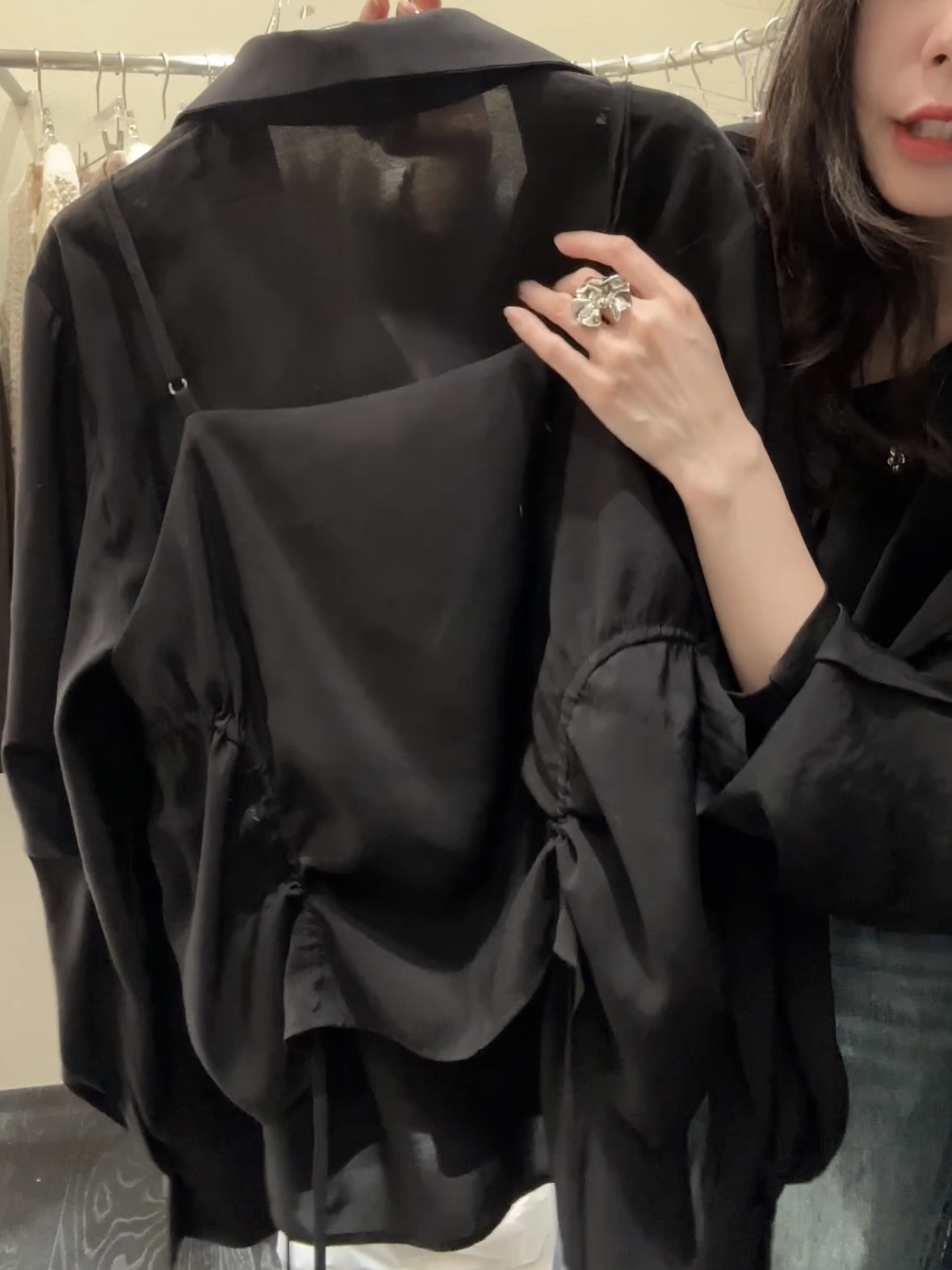 抽皺兩面穿細肩背心