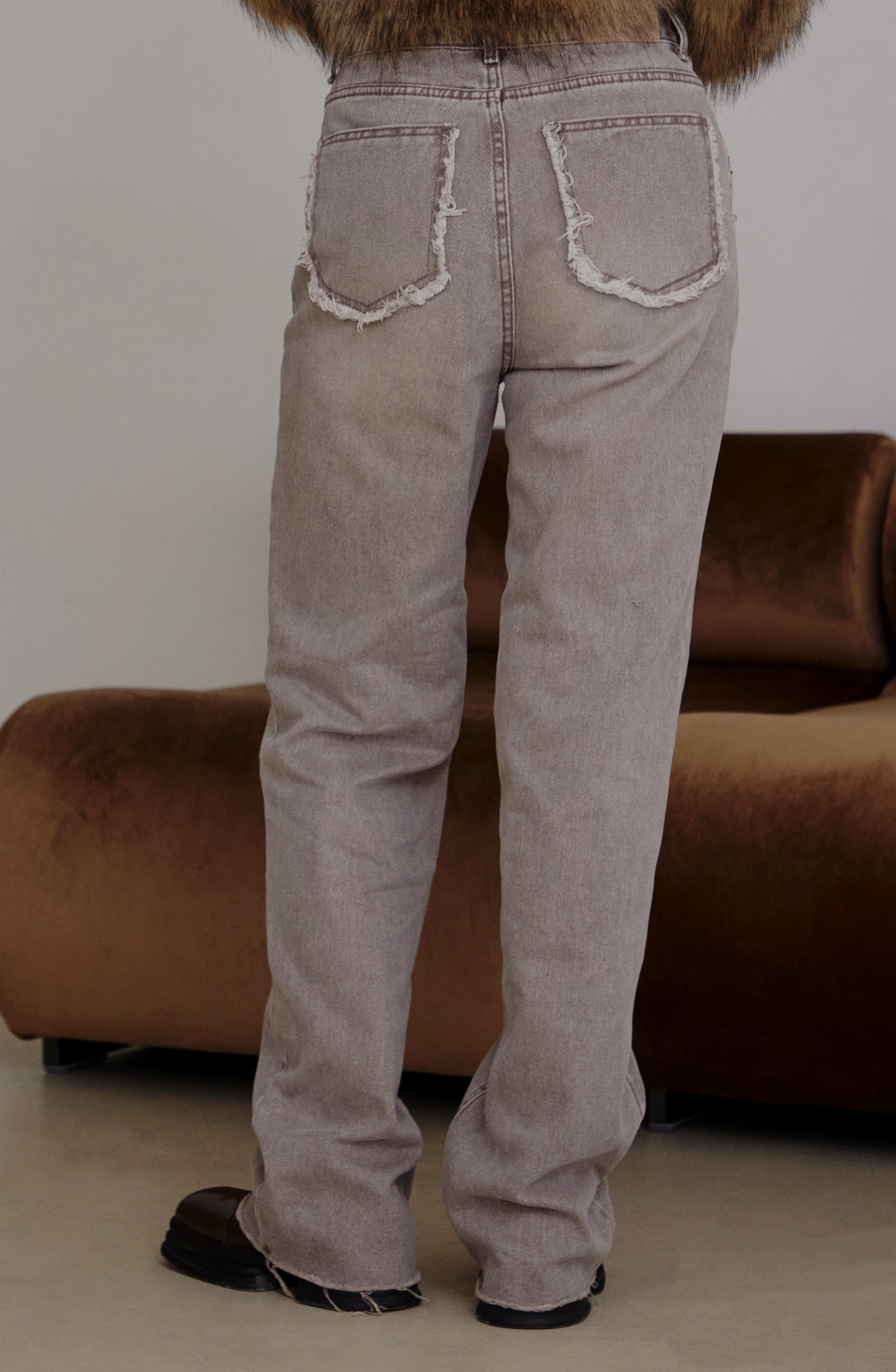 時髦抽鬚口袋渲染牛仔長褲