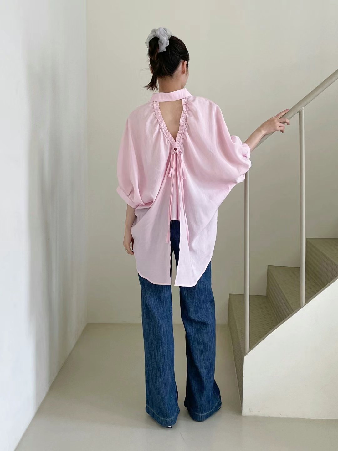 美背抽皺落肩寬鬆雪紡襯衫