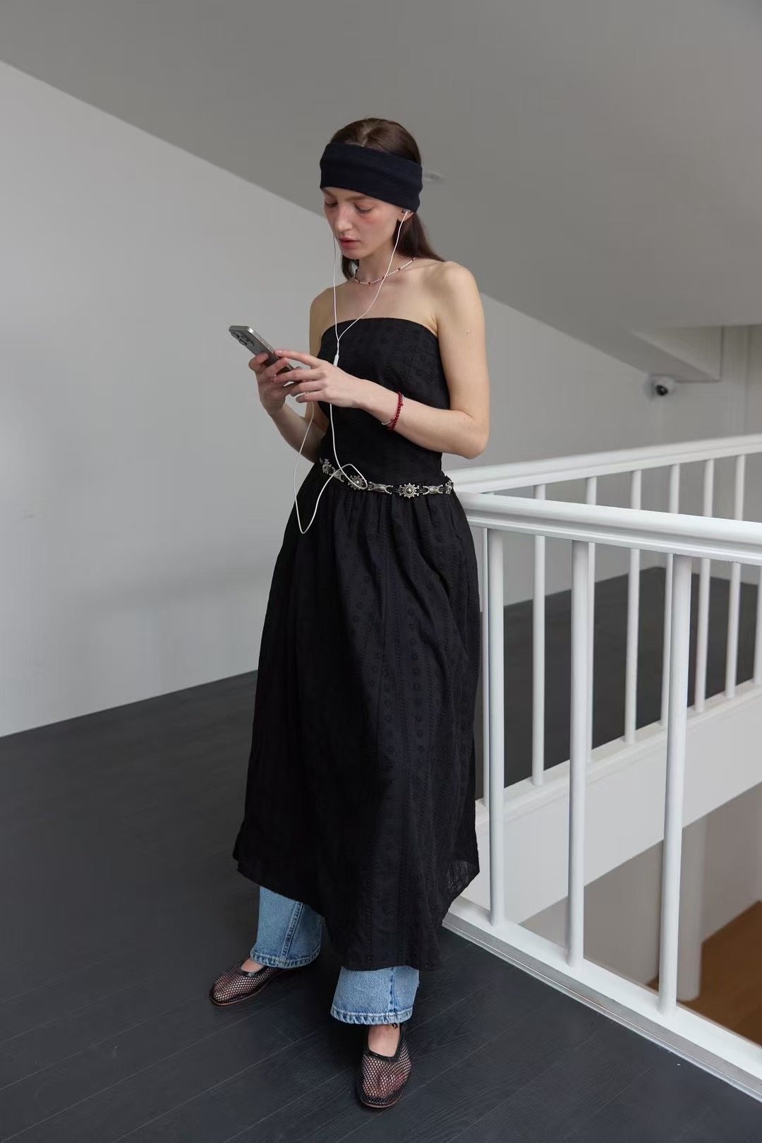 度假必備平口蕾絲雕花長洋裝