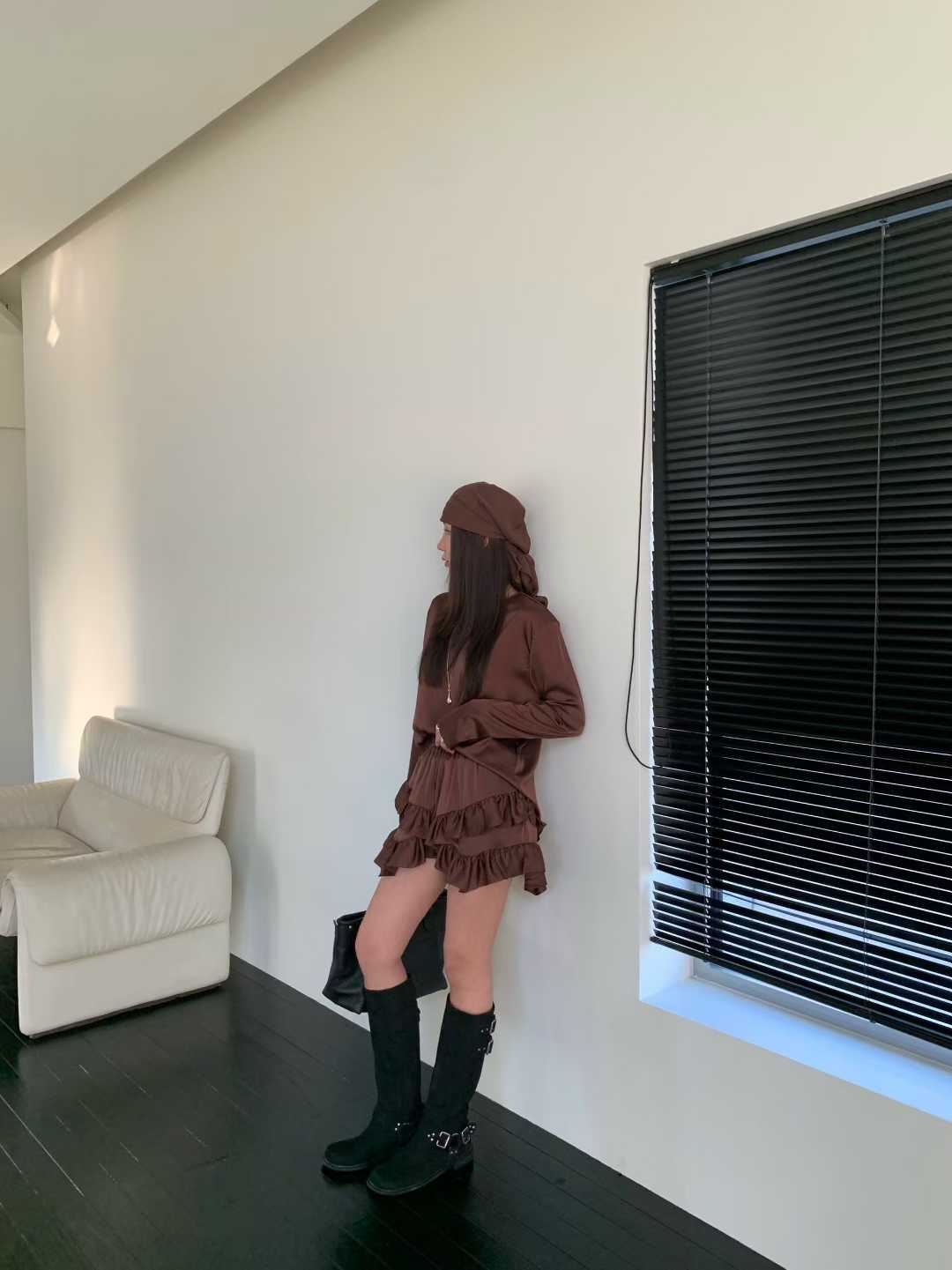 緞面高級感襯衫短裙套裝 緞面高級感襯衫短裙套裝