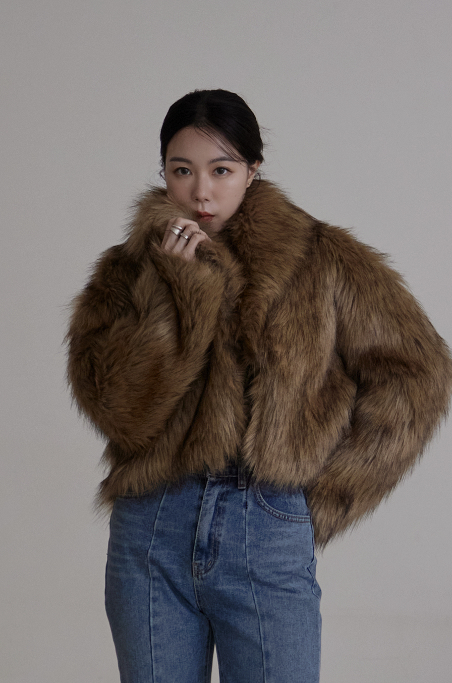 街頭最時髦大翻領毛外套