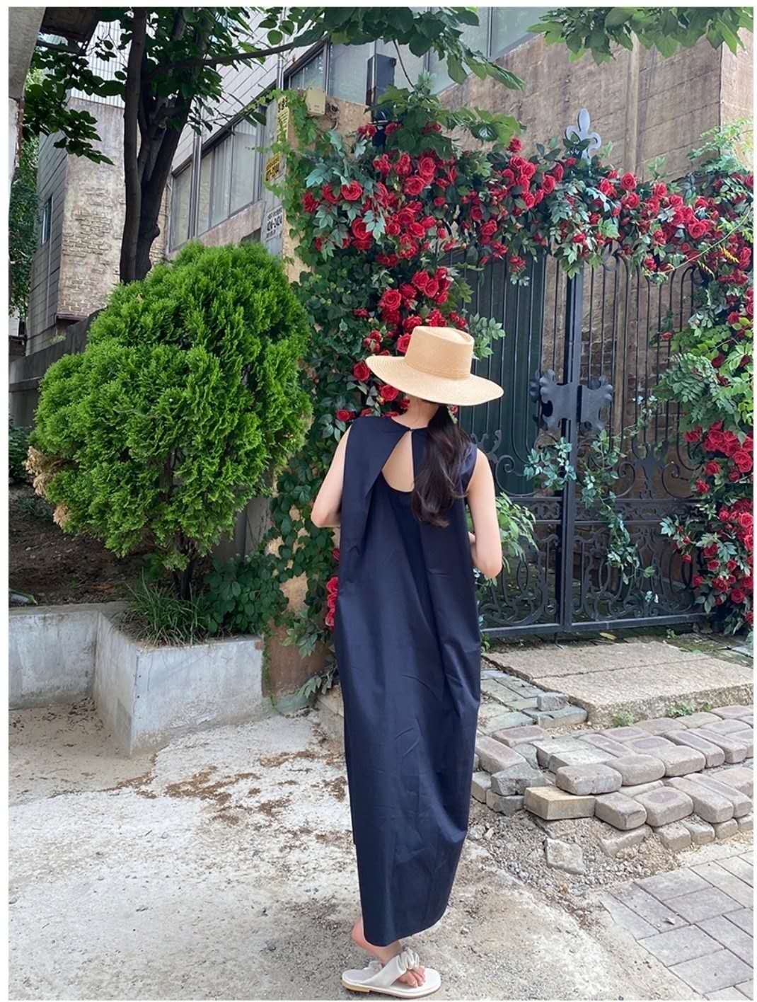 後開叉素面棉質背心洋裝