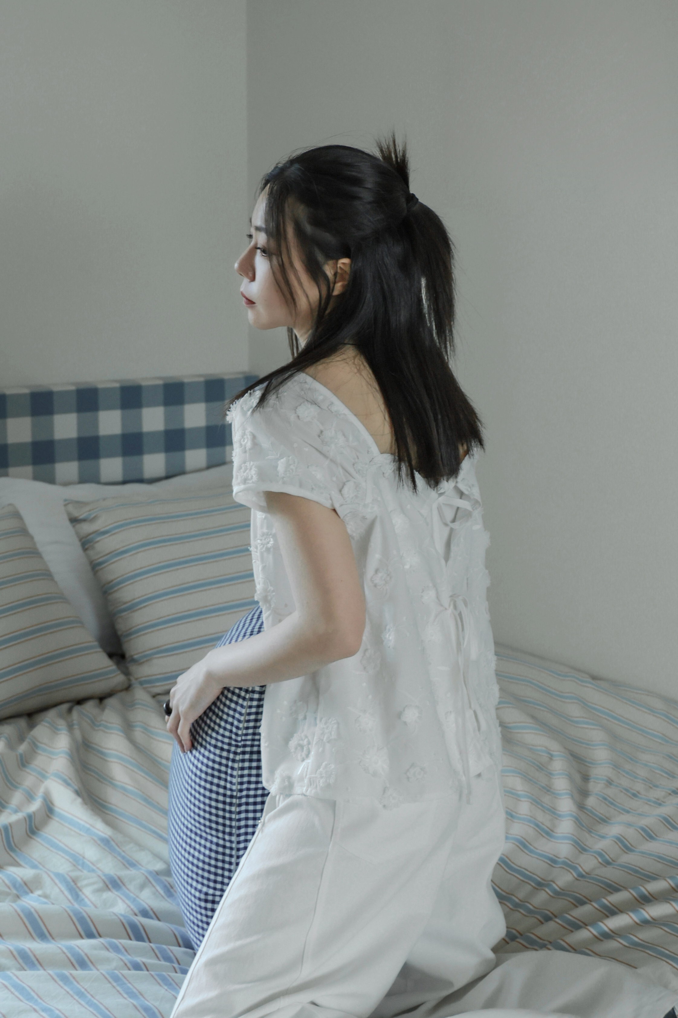 高級感刺繡緹花綁帶上衣