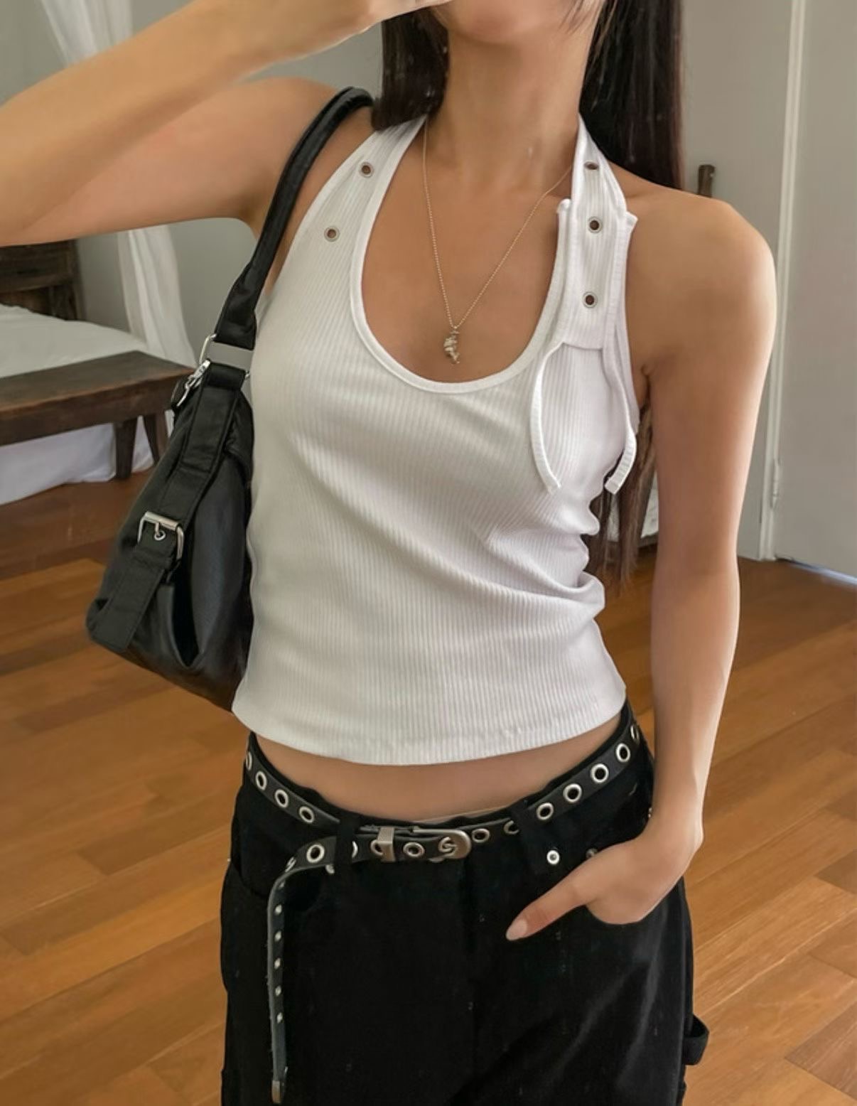 個性小洞繞頸背心