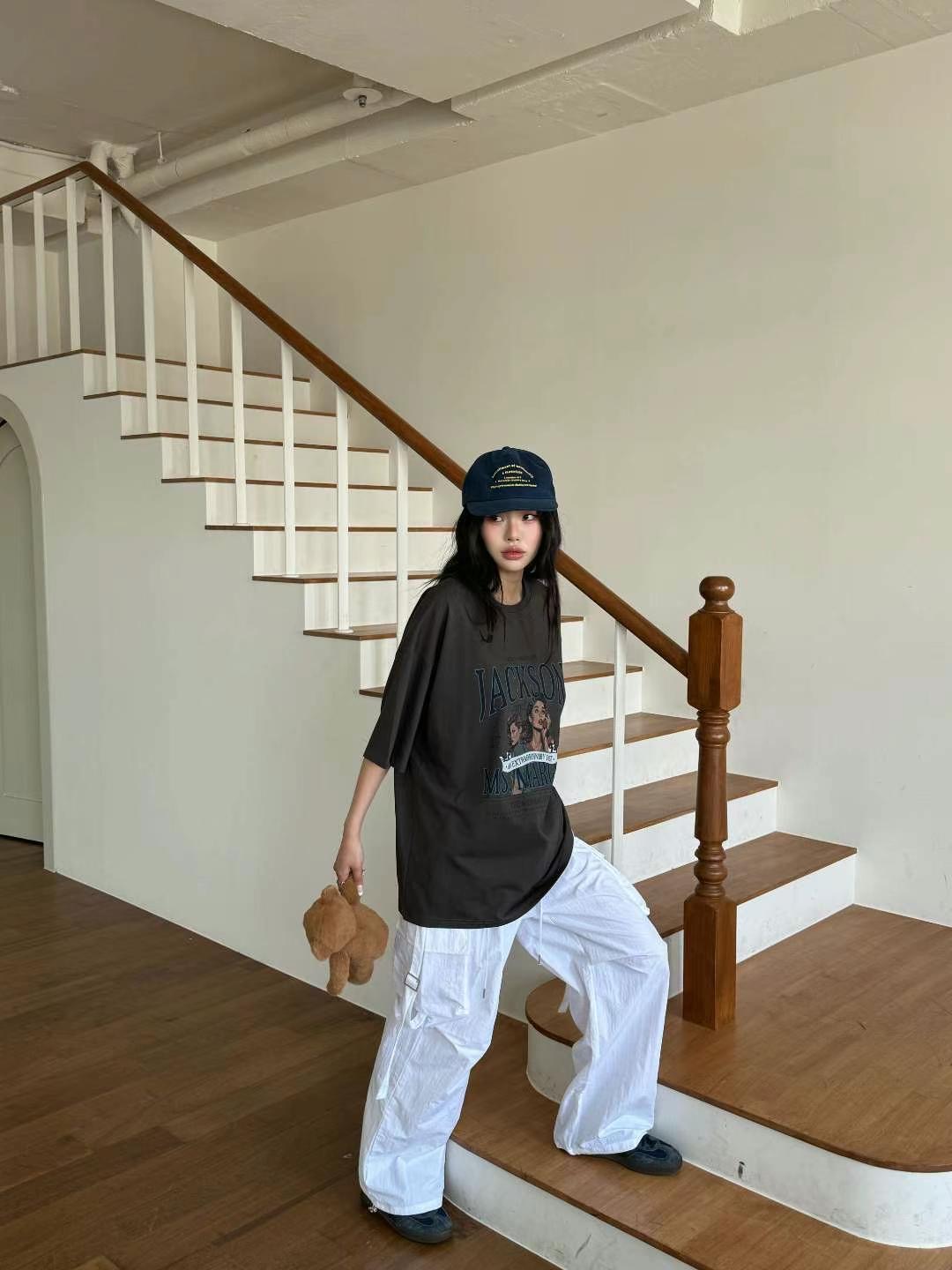 美式女孩印圖寬鬆柔棉T恤