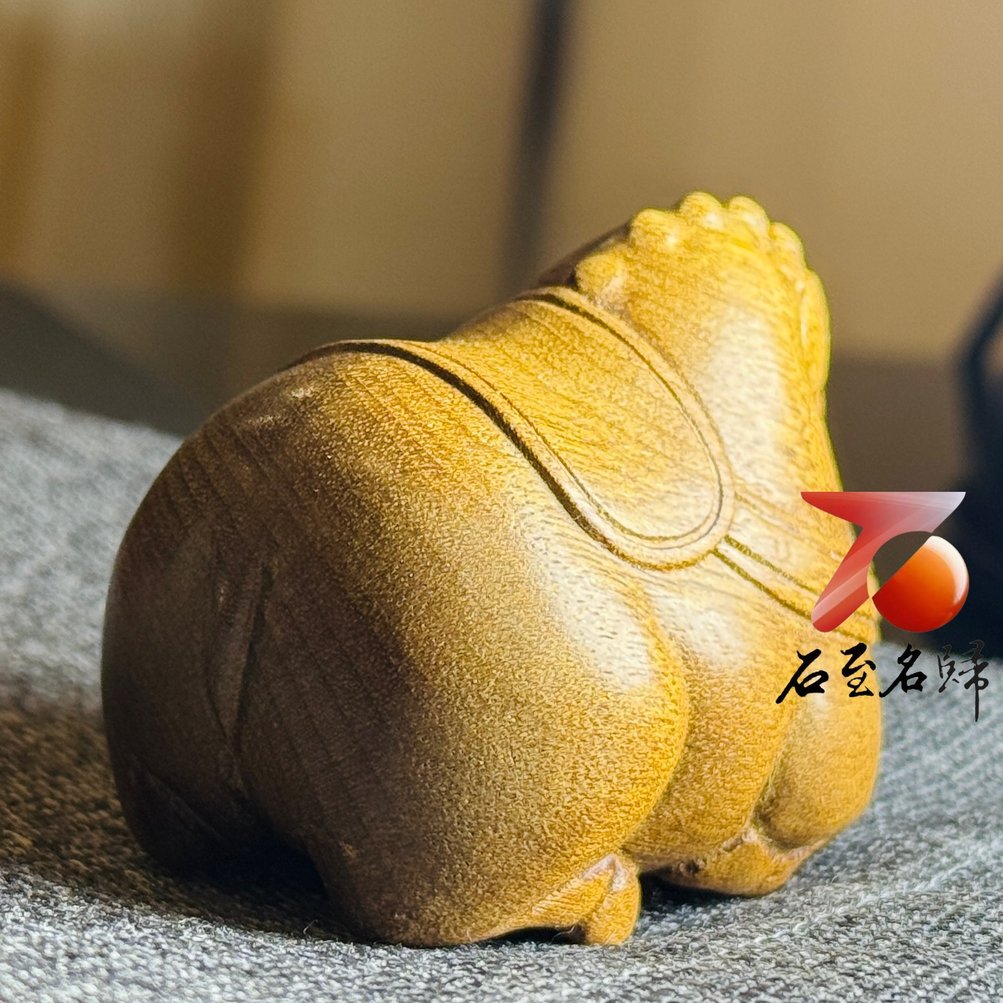 金絲楠（キンシナン）【唐馬（とうば）】 木彫り 羊 ペンダント 厄除け 開運 金絲楠木小葉楨楠嚴選樹頭老料【富貴有餘:唐馬】馬年開運擺件- 石至名歸