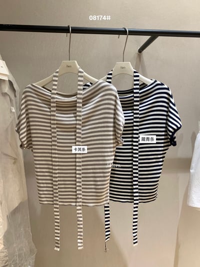 條紋斜肩綁帶針織上衣（加飄帶）11